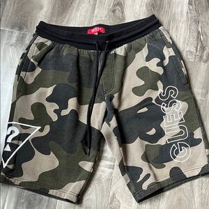 GUESS Men's Camo Shorts